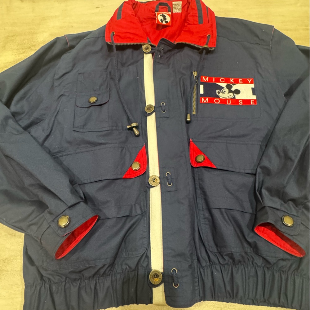 Vintage Disney Sailing Jacket Size Large Mickey Navy Red. Zip Close Hood. Nice!!
